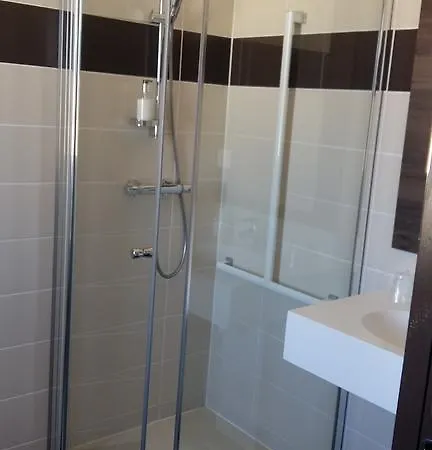 Hotel Express - Terminus 2*